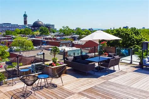 best hostels in montreal|More.